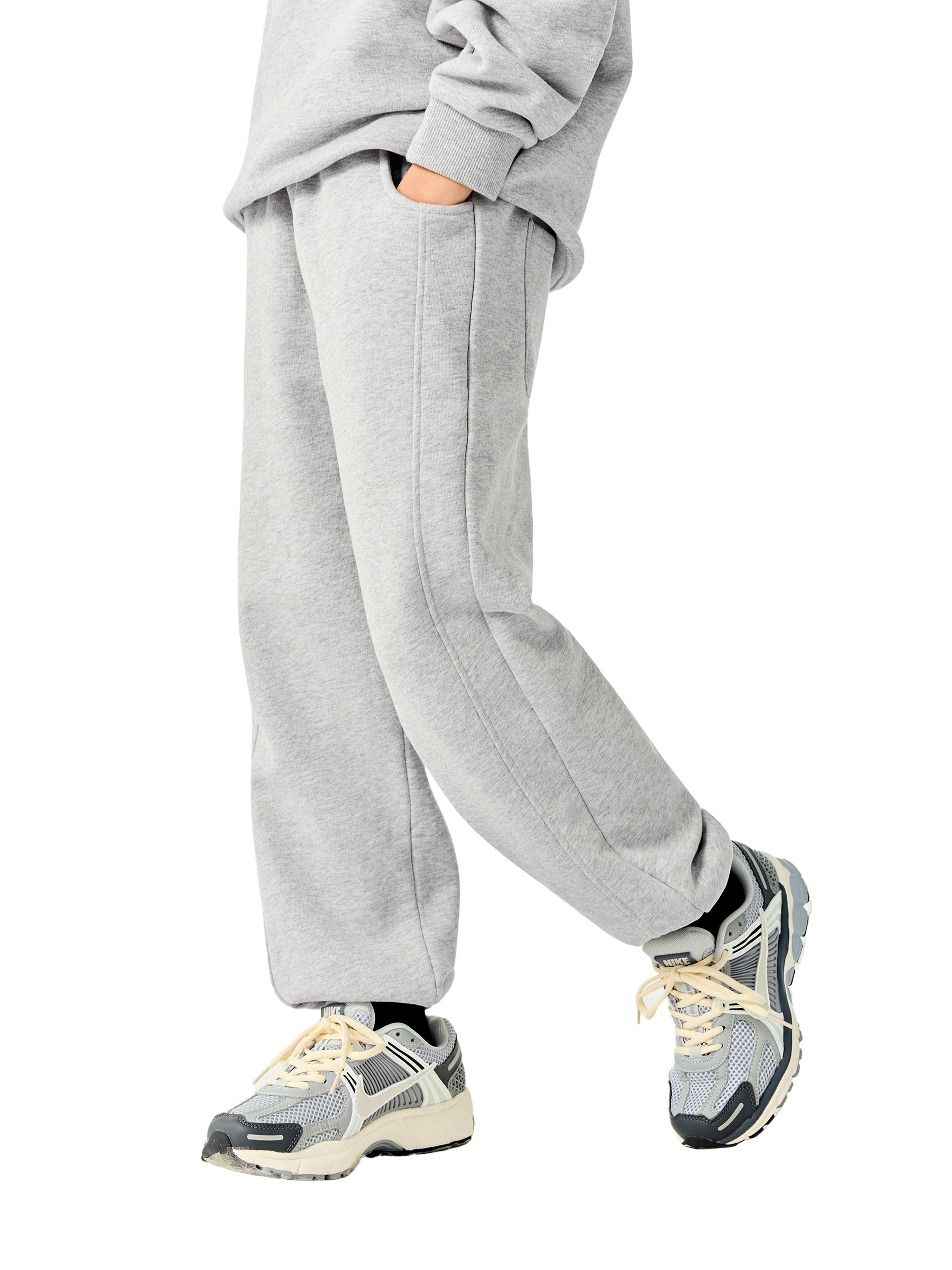 Essential Kids' Fleece Jogged Sweatpants